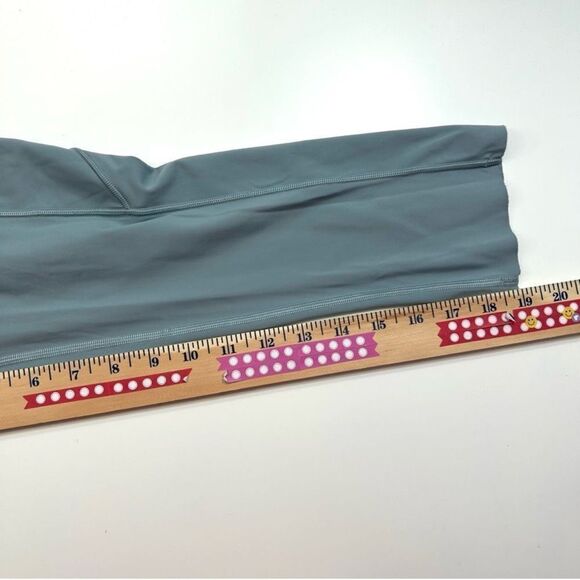 Lululemon Fast and Free Crop 19" Blue Cast Non Reflective Leggings - Picture 13 of 15